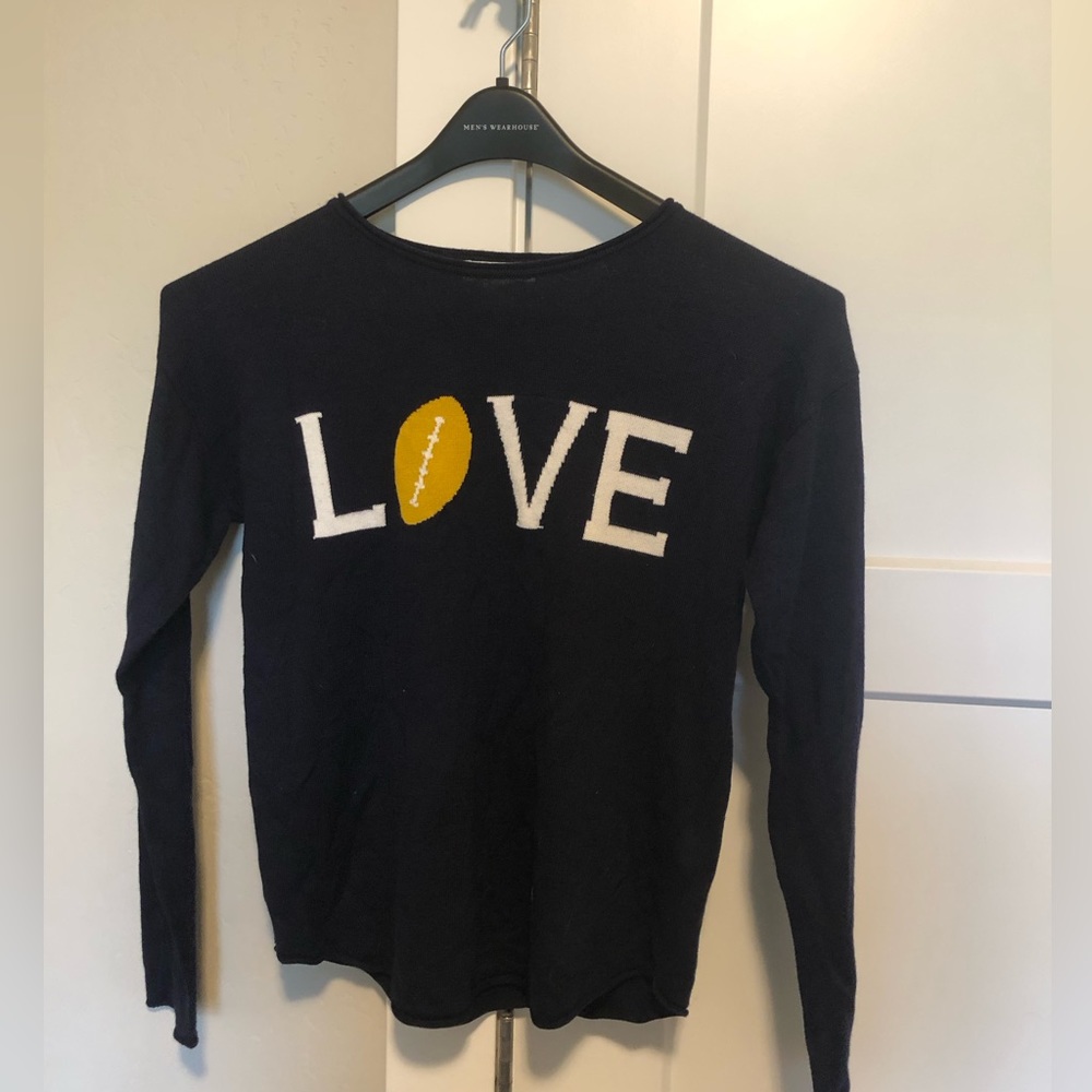 Long sleeve sweater size M